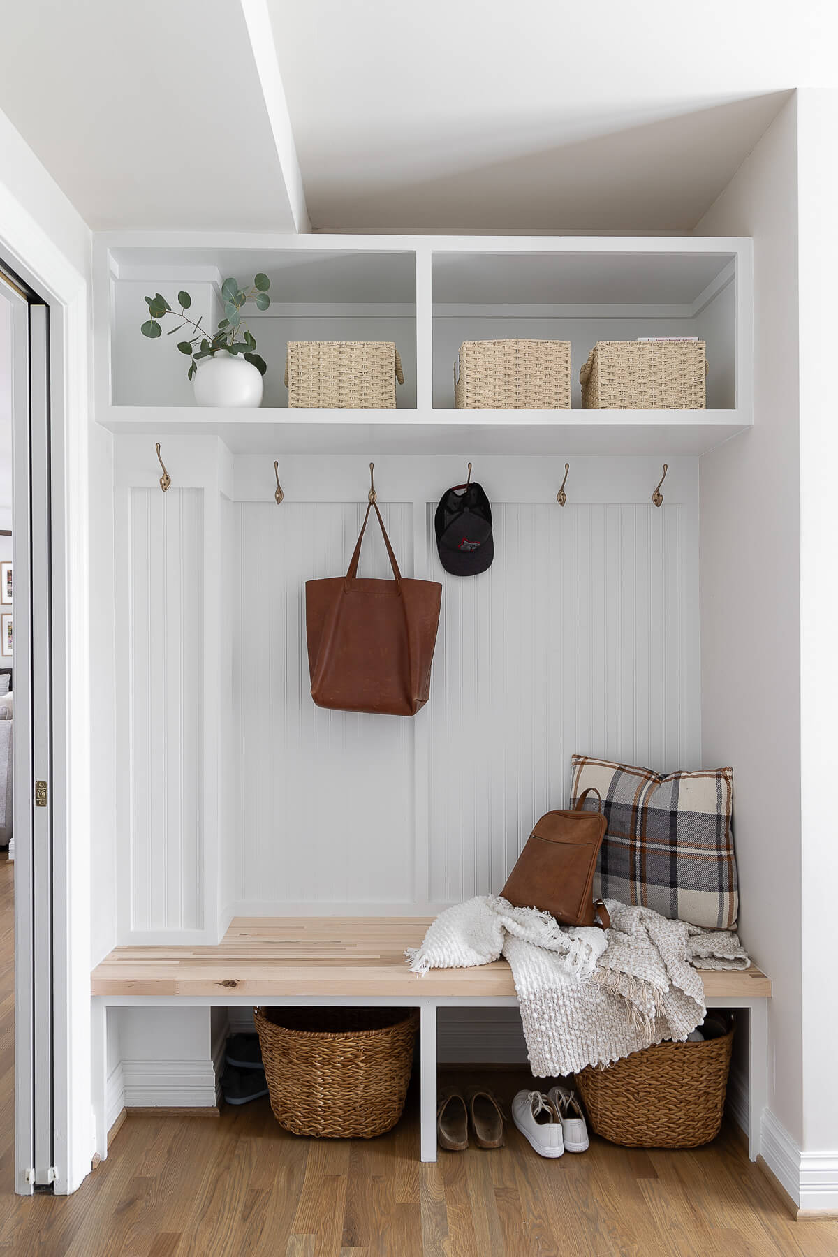 018 6410 Orchid Hill Dr Internet